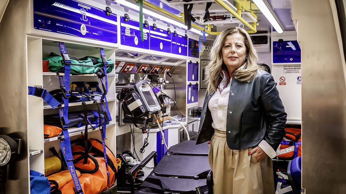 Flori Ortega es gerente de Nuevas Ambulancias Soria, empresa que cumple 30 años.