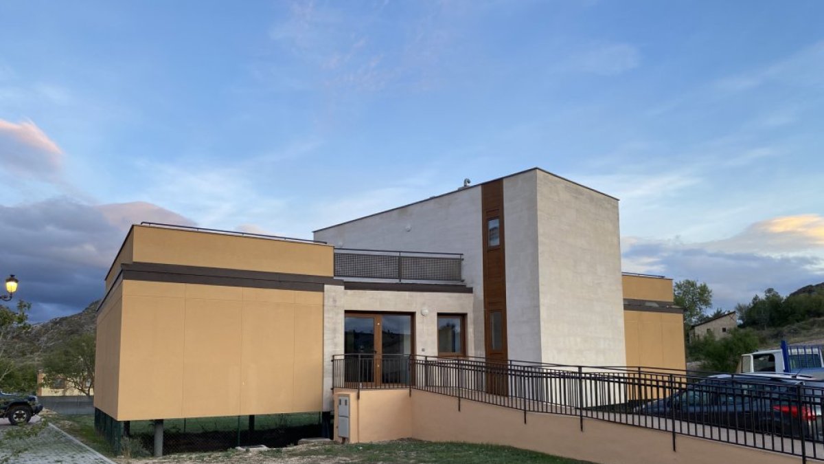 Edificio Argaela en Osma.