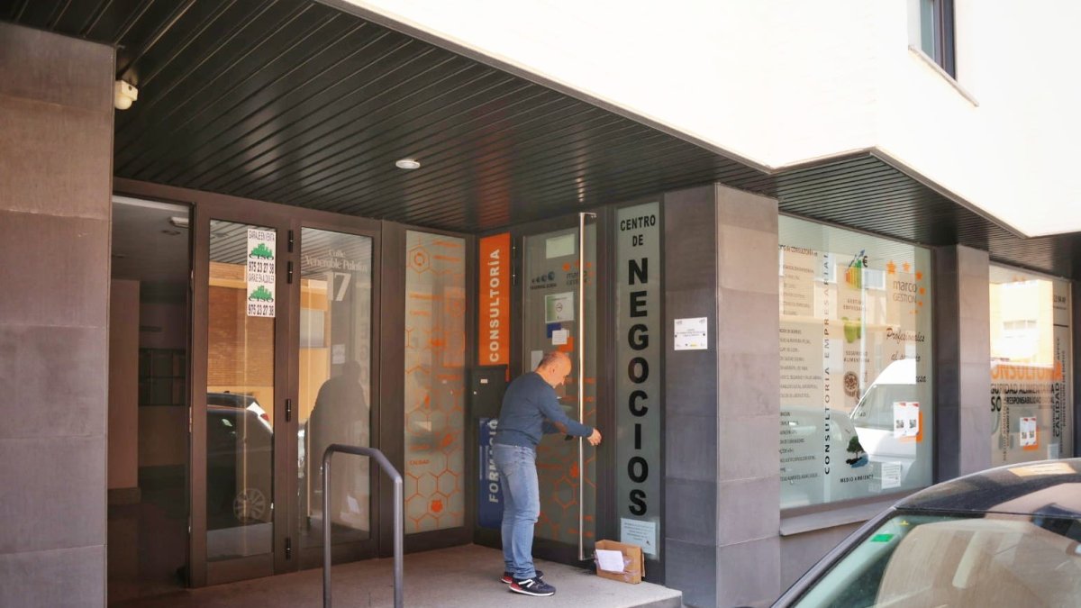 Los vecinos del número 17 de Venerable Palafox pueden regresar a sus casas.