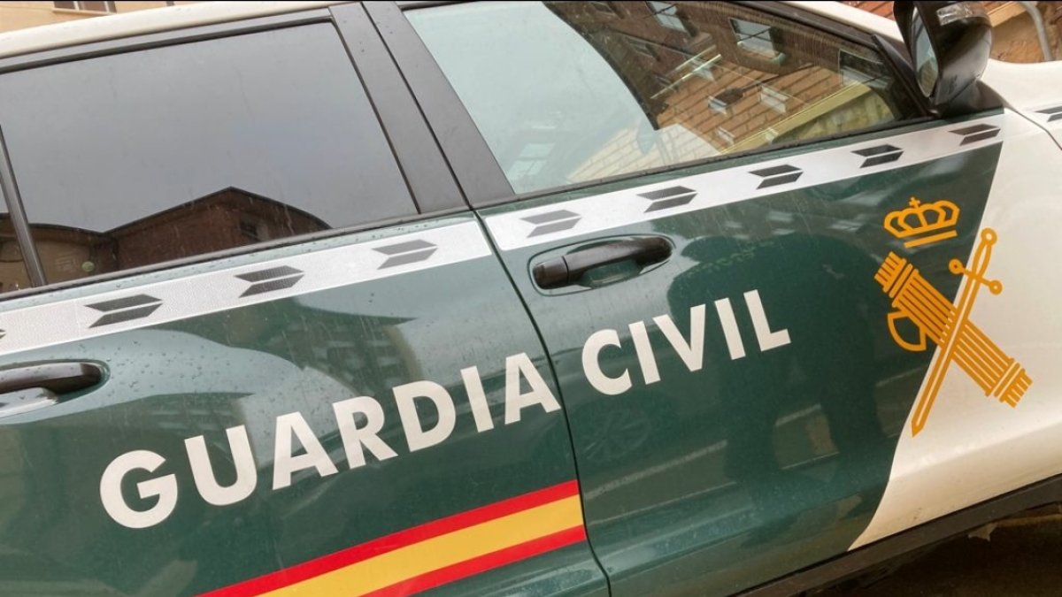 Vehículo de la Guardia Civil.