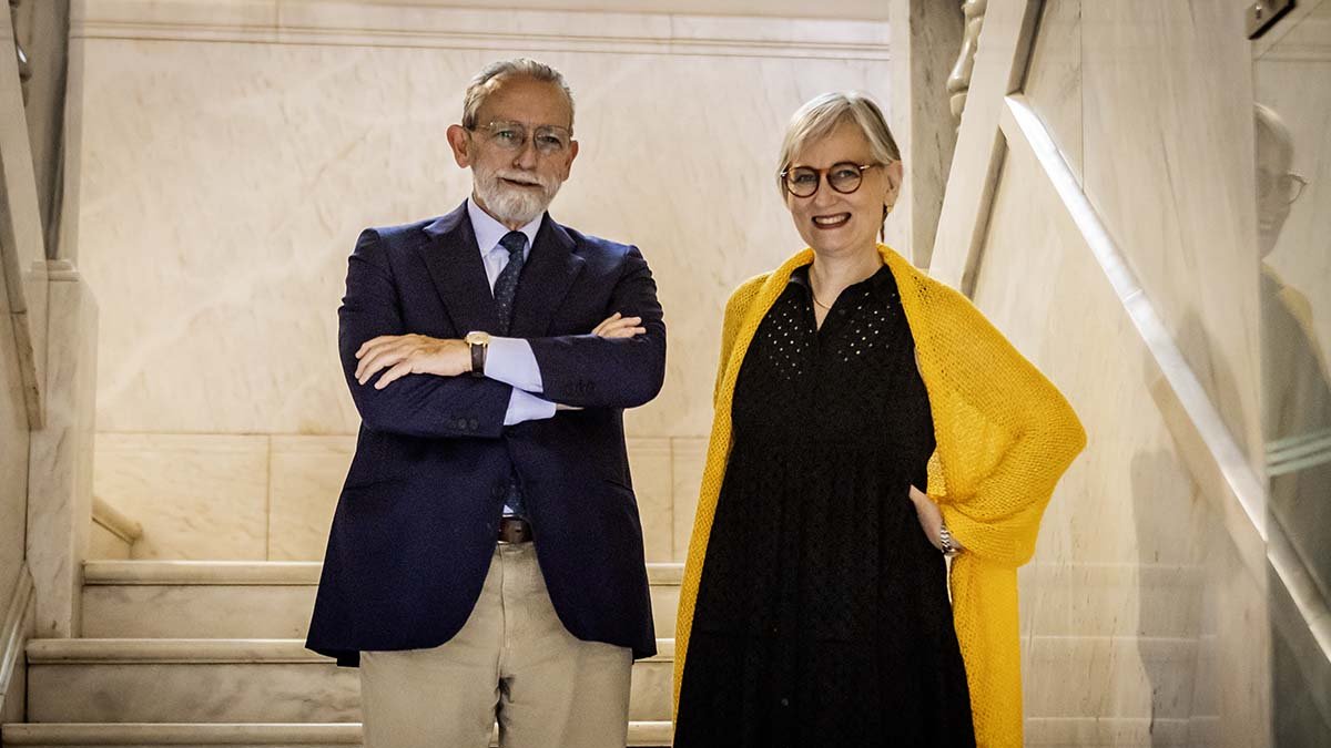 El secretario general de la FDS, José María Rodríguez Ponga, y la directora académica del CIAM, Graziella Fantini.