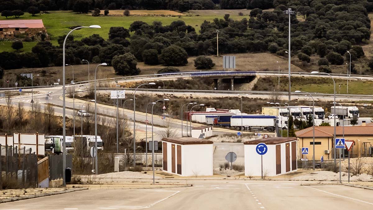 Valcorba con la carreteraN-234