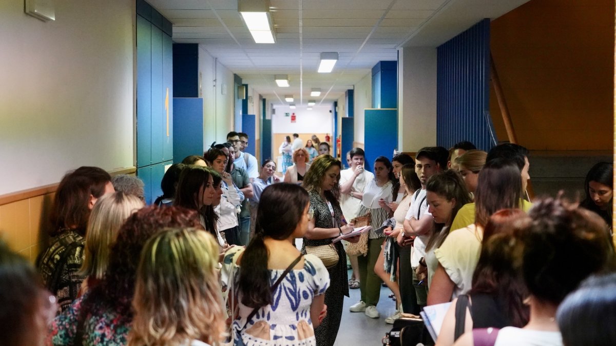 Celebración de los exámenes de las oposiciones al Cuerpo de Maestros, Secundaria y otros en Castilla y León en una imagen de archivo.