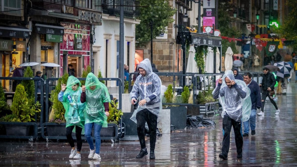 Imagen de lluvias intensas en la capital soriana.