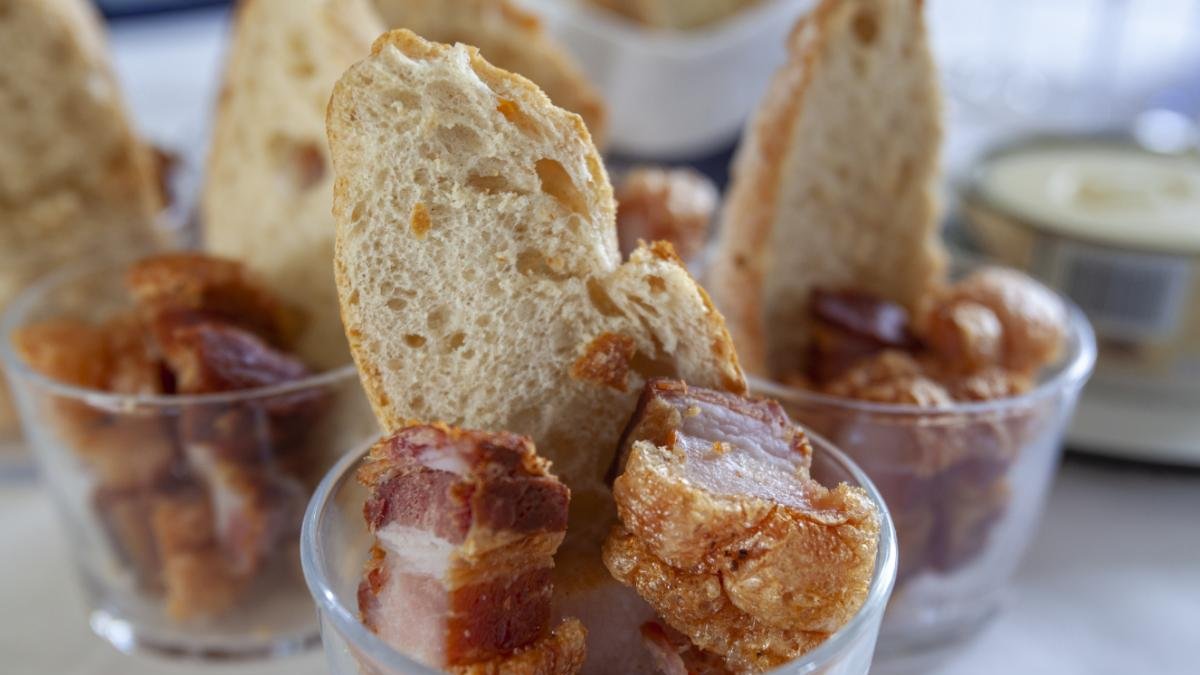 el-torrezno-de-soria-uno-de-los-platos-de-la-gastronom-a-tradicional