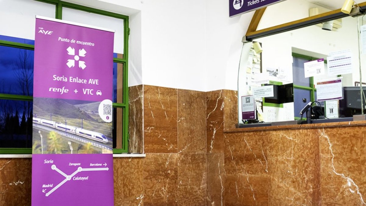 El servicio combina el transporte por carretera con el AVE desde Calatayud.