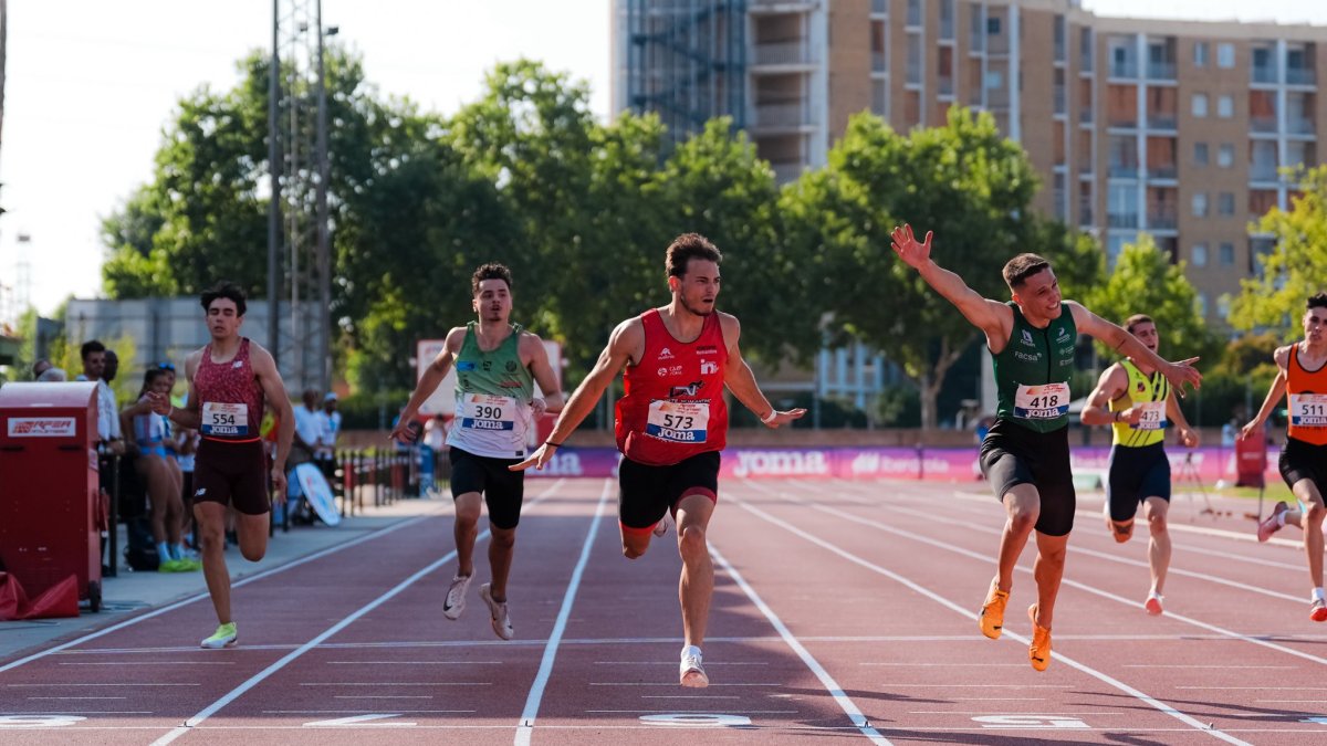 Jaime Sancho se proclamó campeón de España Sub3 en la prueba del 200.