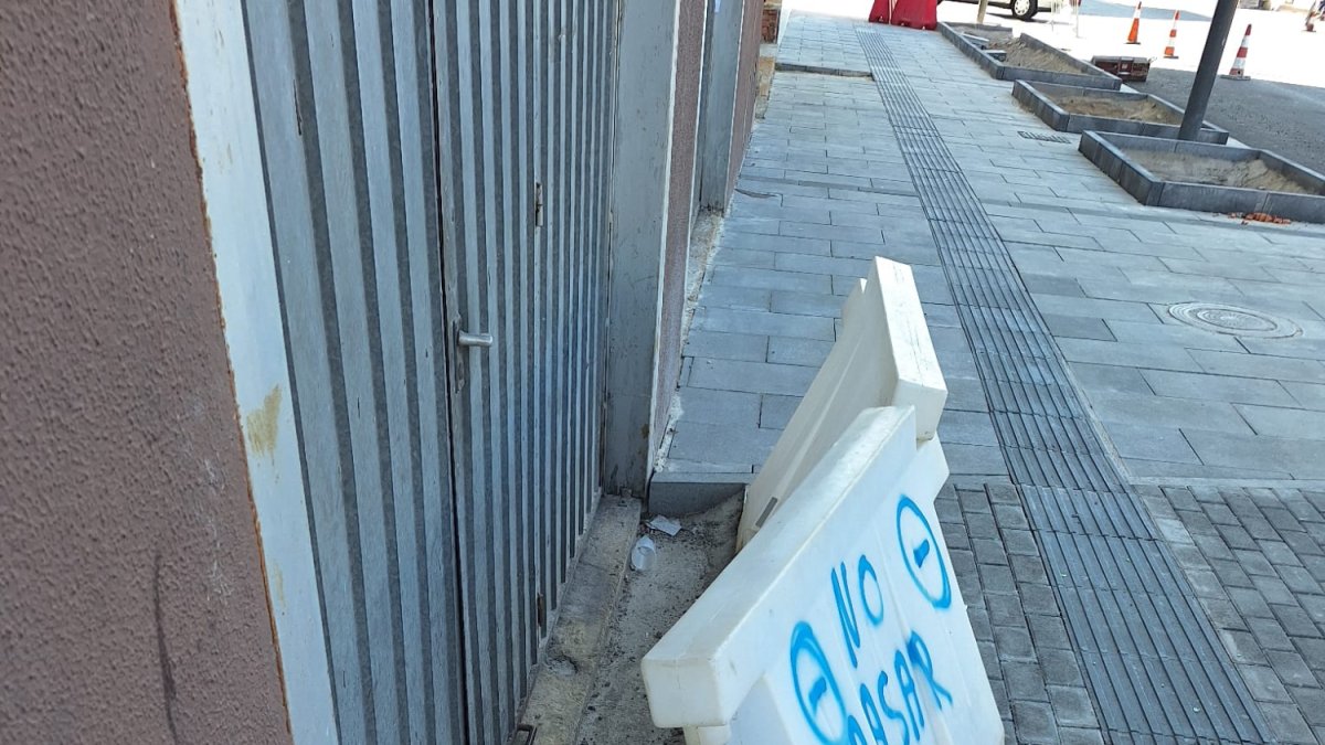 Situación en la que se encuentran los locales de Eduardo Saavedra.