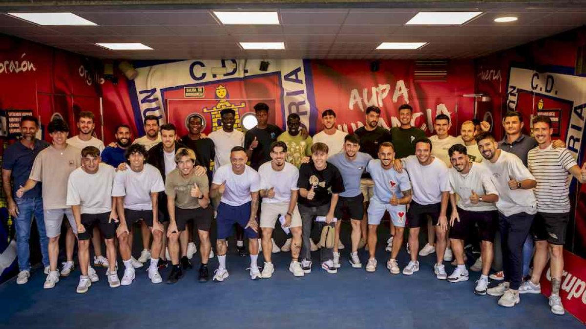 Los jugadores del Numancia para la temporada 25-26 ya pisan Los Pajaritos