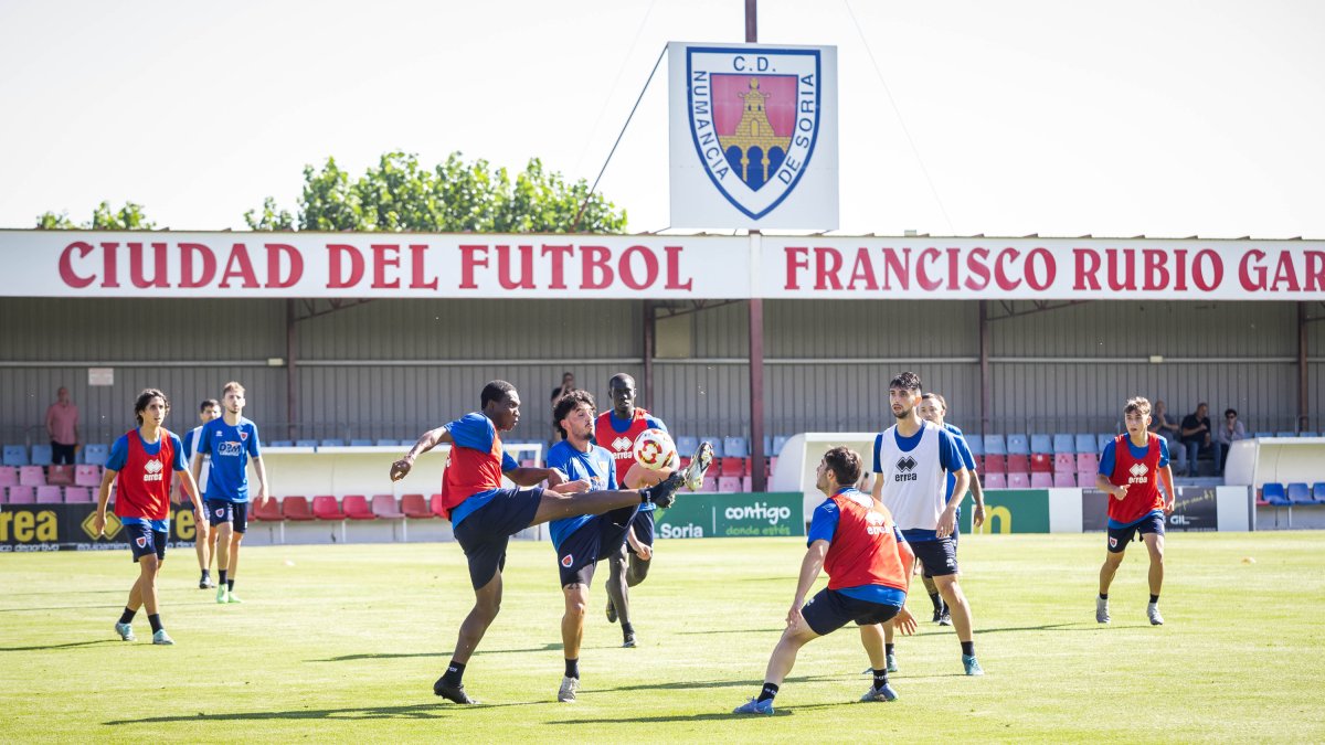 Primeros entrenamientos del Numancia este verano.