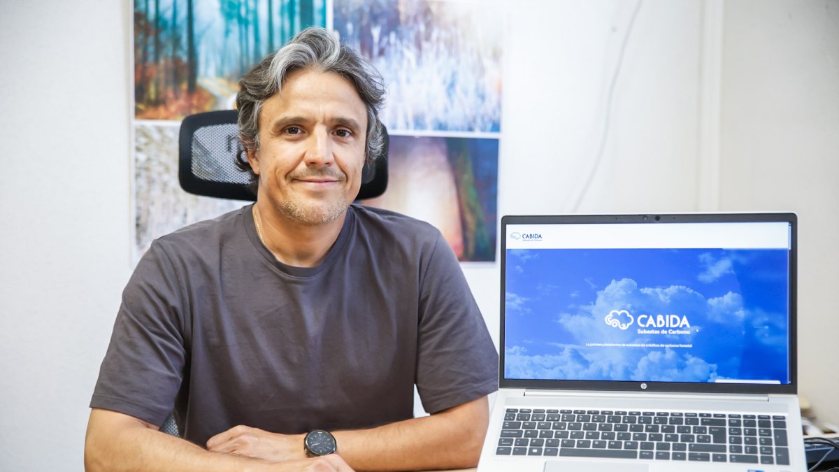 Tomás Sánchez Pellicer, técnico de Cesefor que ha desarrollado la plataforma para la subasta de los créditos de carbono.