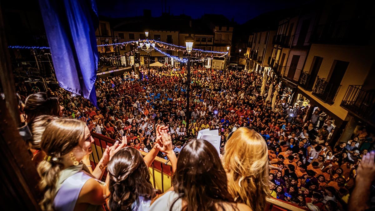 Fiestas en un pueblo de Soria.