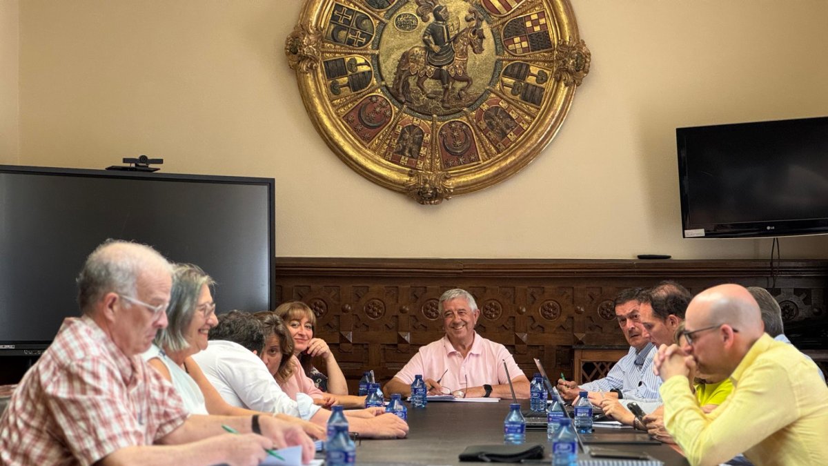 Miembros de la Comisión de Planes de la Diputación de Soria.