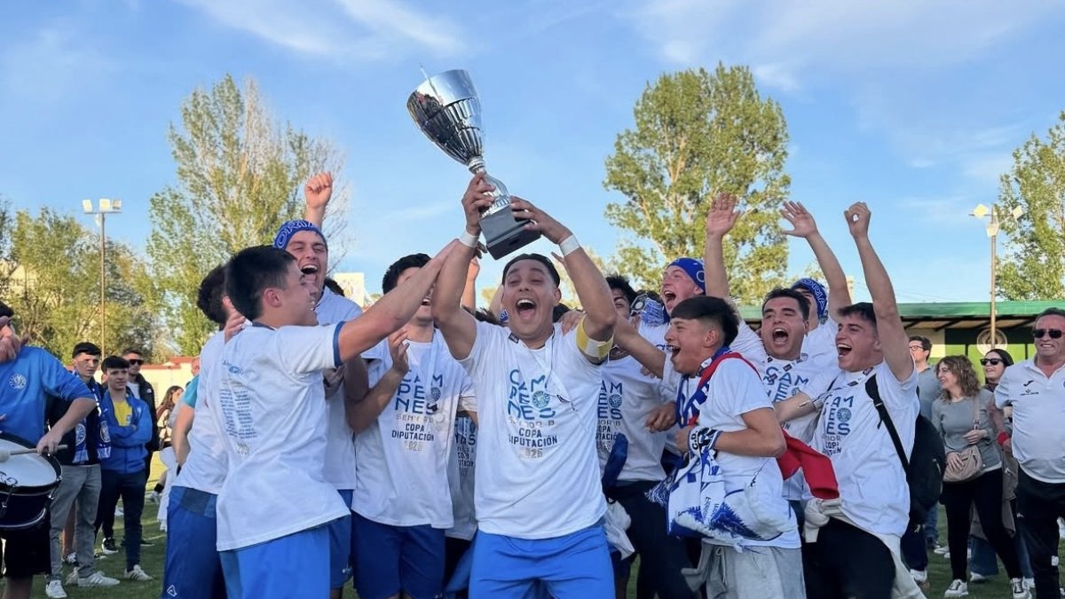 El filial del Calasanz conocerá este sábado a su sucesor como ganador de la Copa Diputación.