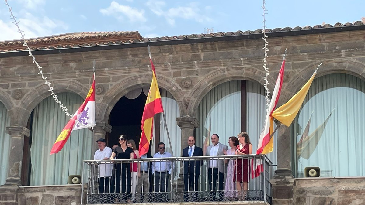 EL pañuelo rojo volvió a formalizar los festejos taurinos para las fiestas de San Miguel de Ágreda.