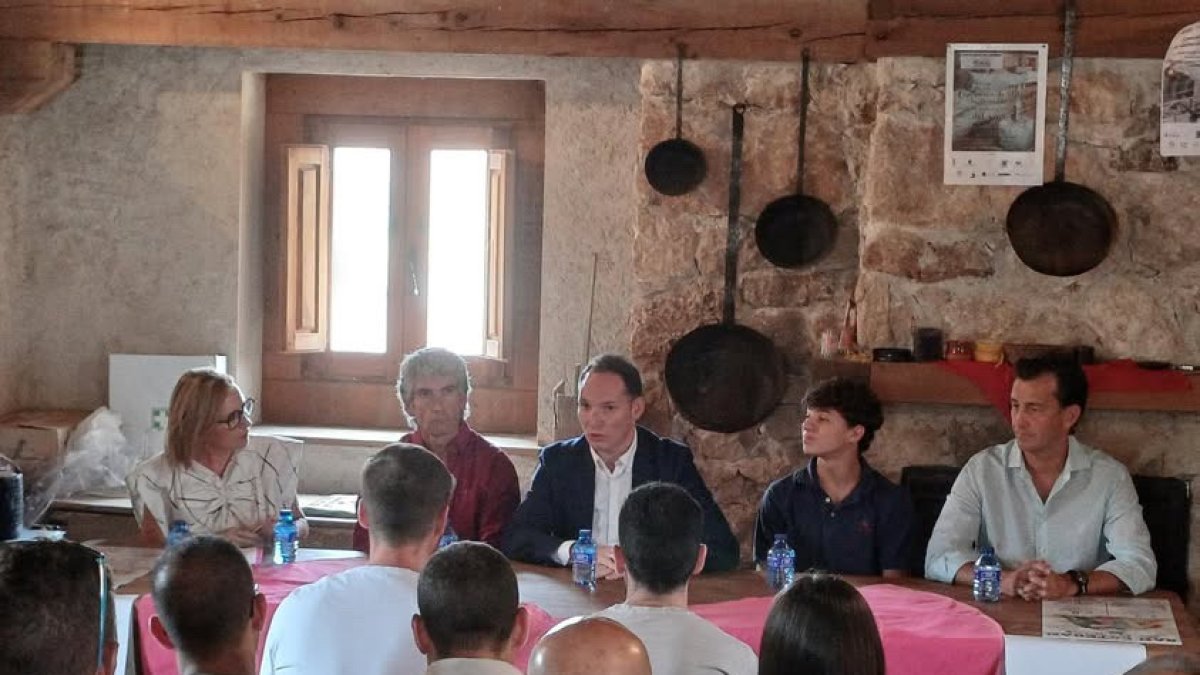 Presentación del cartel taurino de San Esteban de Gormaz.