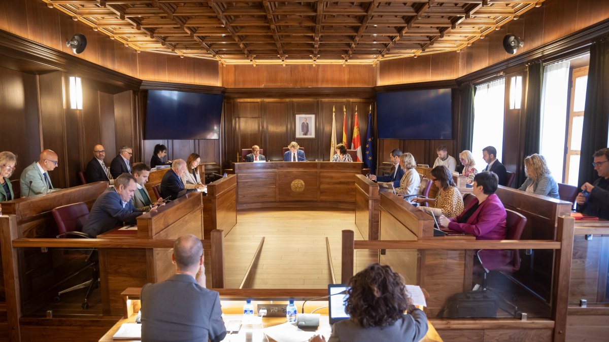 Un momento del pleno ordinario.