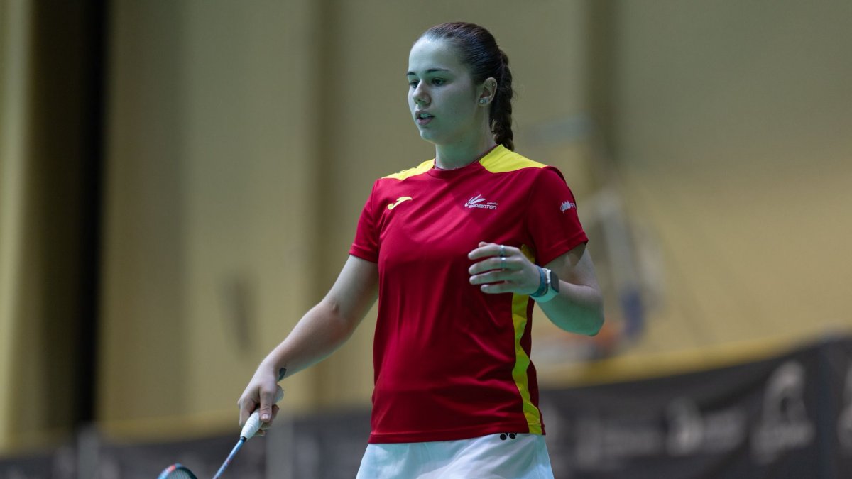 La jugadora soriana Daniela Corchón juega este sábado en Estella.