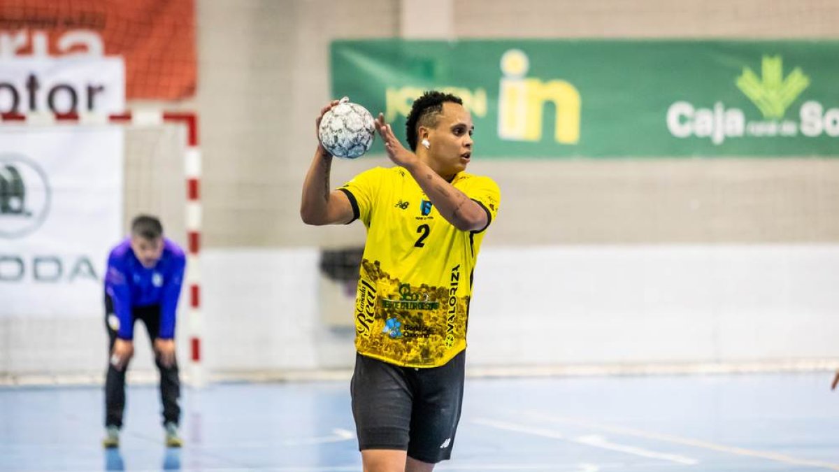 Marquinhos durante un partido de esta temporada en el San Andrés.