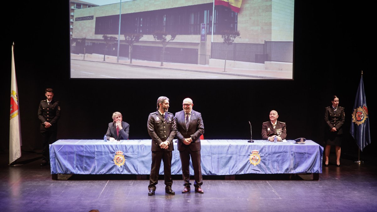 Celebración del día del patrón de la Policía en la Audiencia.