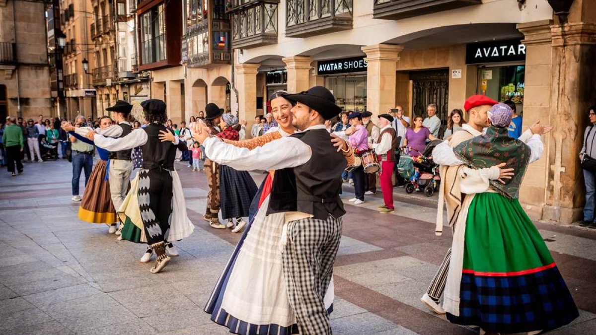 Una fiesta de tradiciones para la mañana del sábado