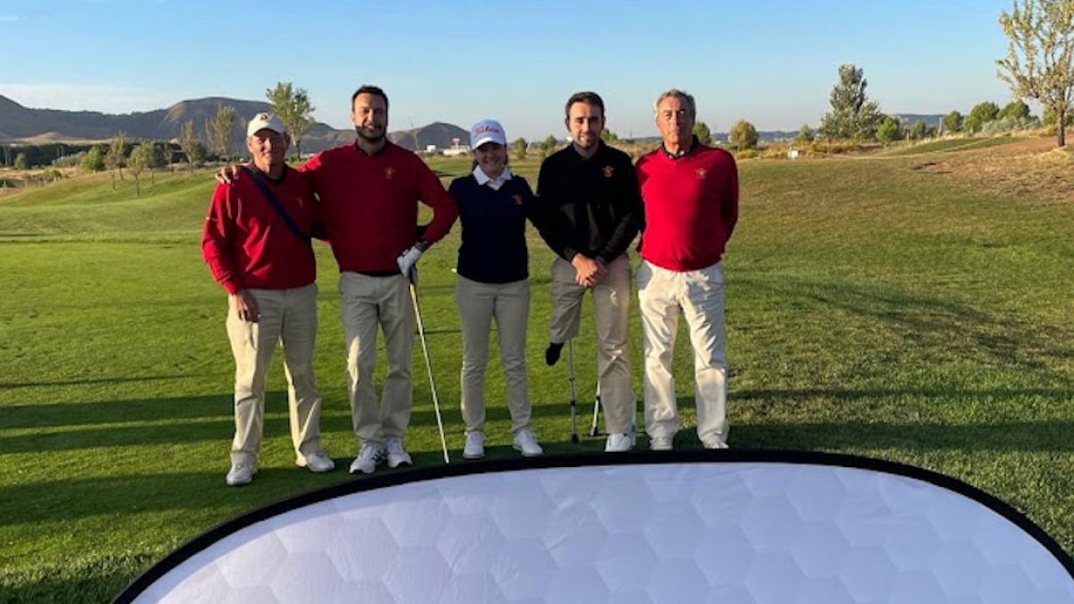 El soriano Pascual a la derecha de la imagen.