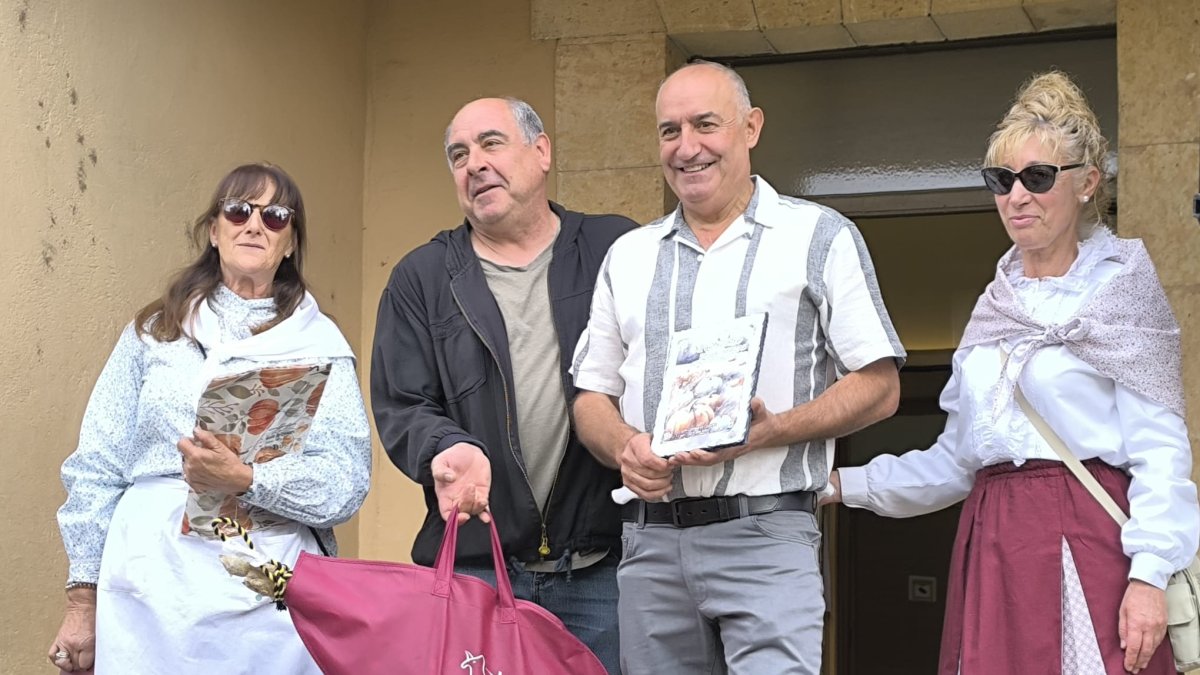 Ganadores del concurso de calabazas.