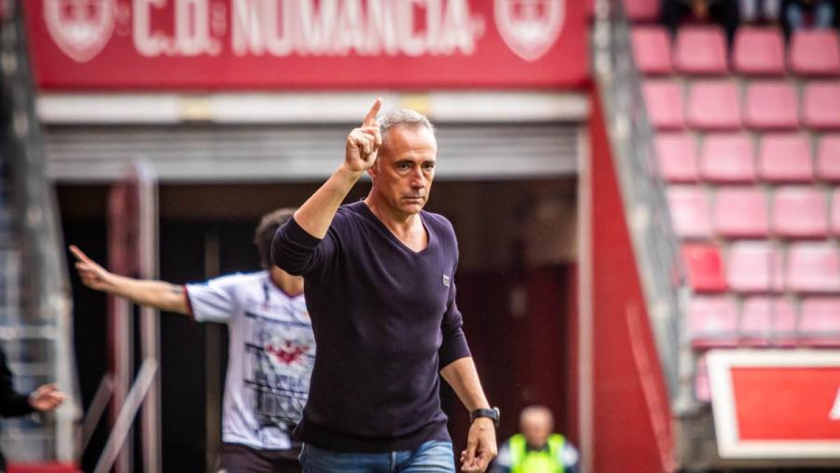 La llegada de Ángel Rodríguez al Numancia ha tenido el efecto deseado con dos victorias en dos partidos