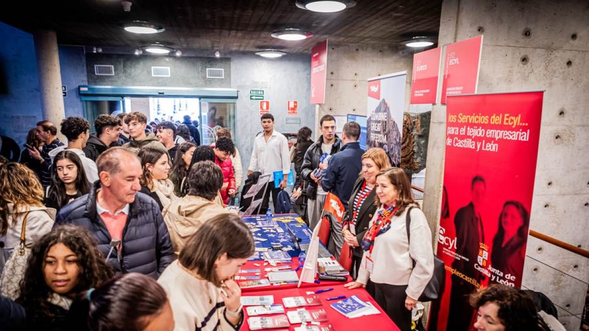 Una edición anterior de la Feria de Empleo de Soria.