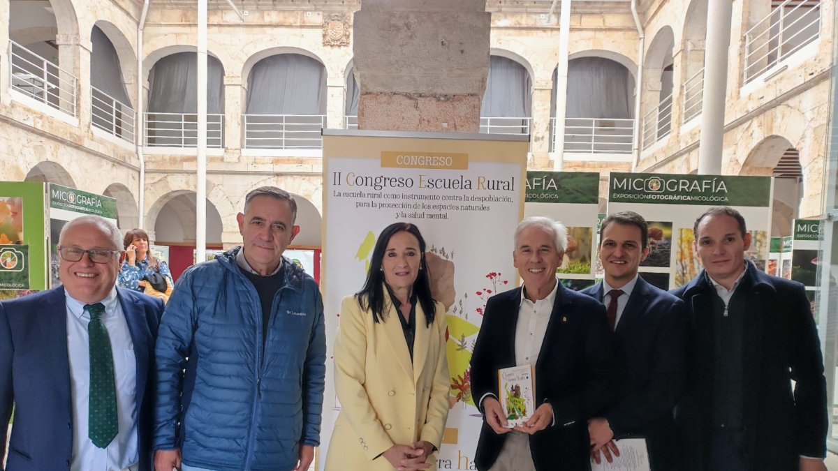 Apertura del Curso de Educación Rural en El Burgo de Osma.