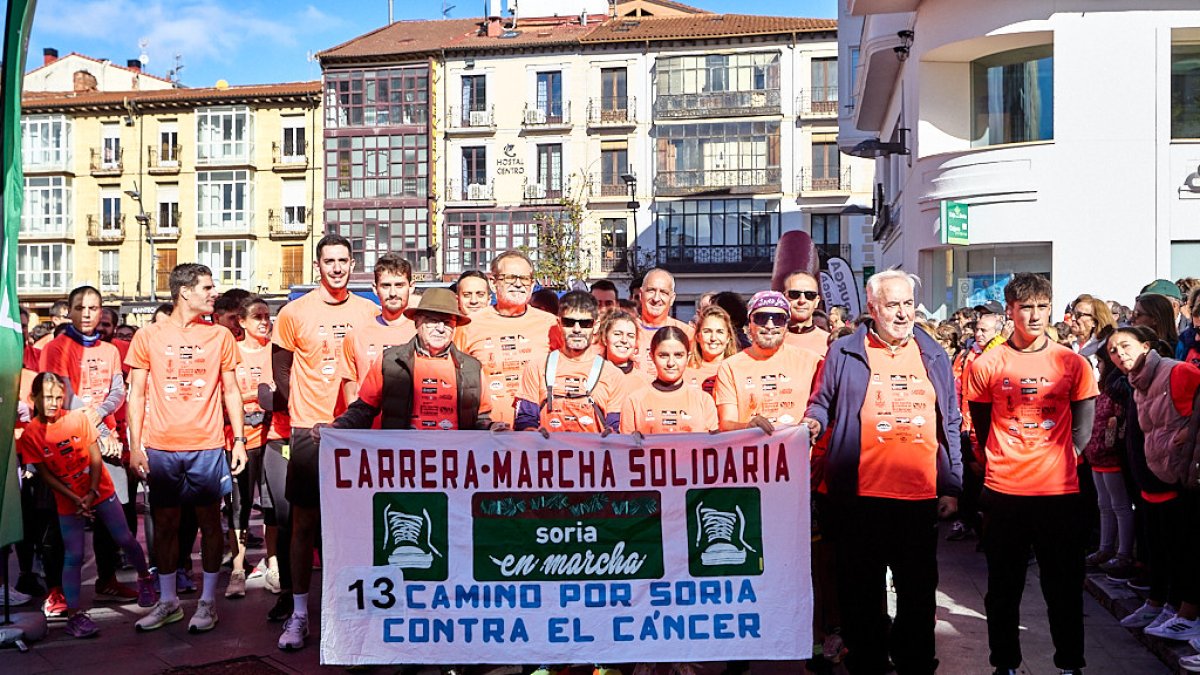 El Camino por Soria Contra el Cáncer vuelve a llenar las calles de la capital de miles de personas para recaudar fondos para la investigación.