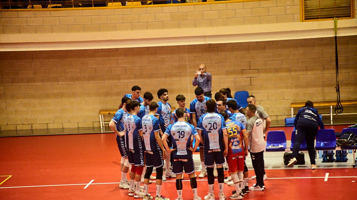 El Grupo Herce comenzó la Superliga ofreciendo una gran nivel ante Unicaja y Tarragona.