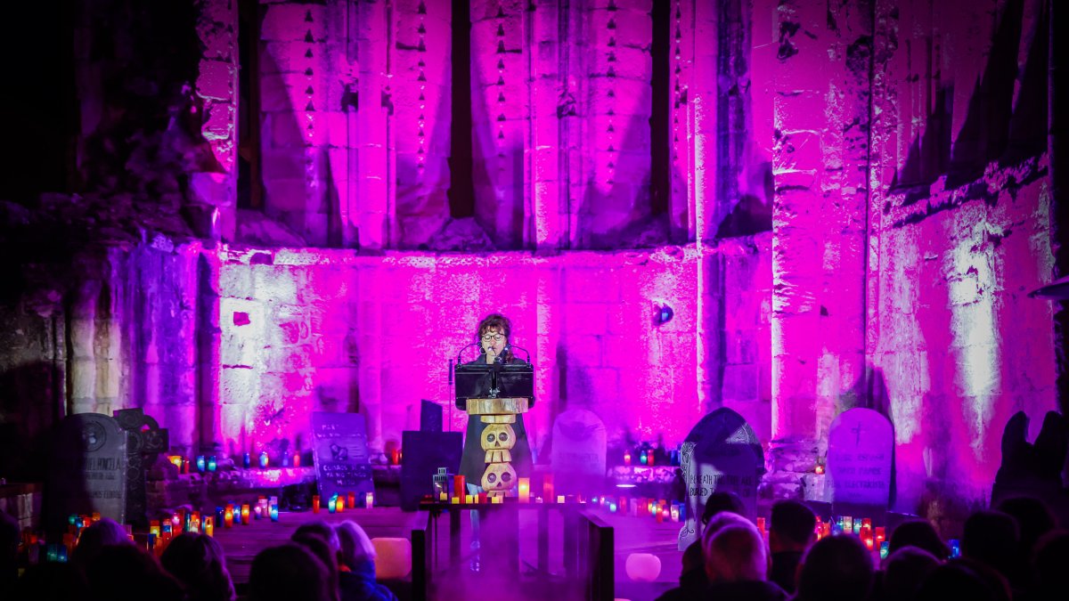 Lecturas de terror en las ruinas de San Nicolás, de la programación del Festival de las Ánimas.