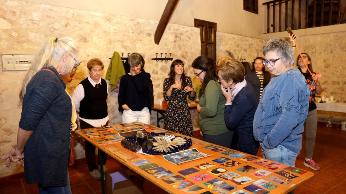 Un momento de la jornada en el antiguo lagar de Langa.
