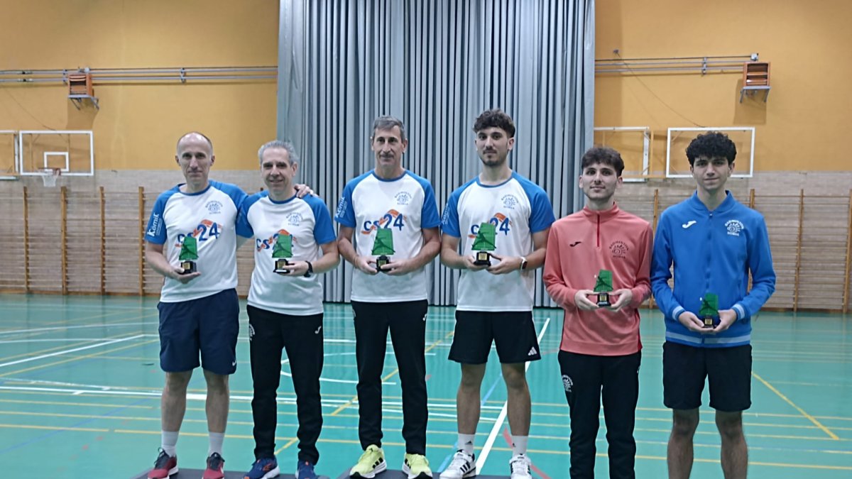 El podio de dobles absoluto.