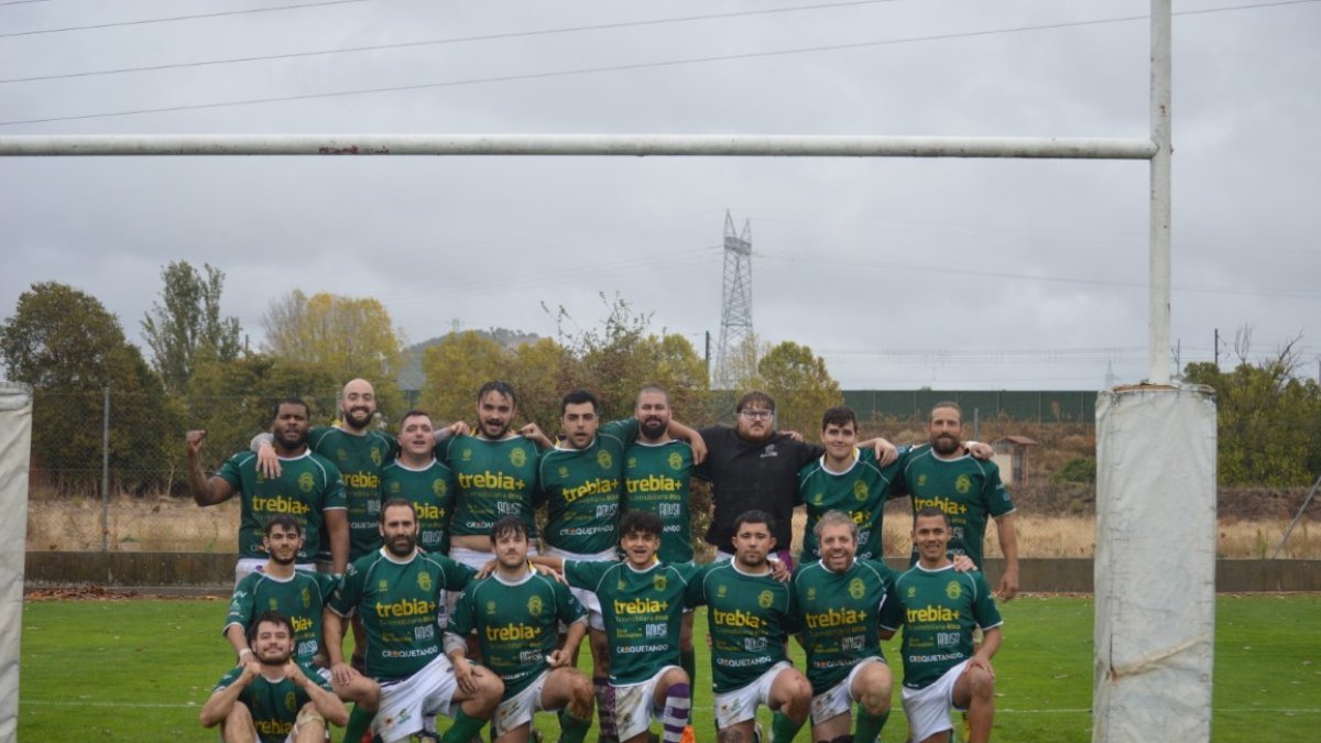 Equipo del Ingenieros de Soria que jugó el sábado un amistoso ante El Salvador en Valladolid.