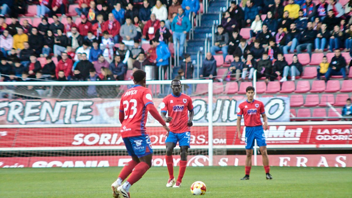 Buyla y Olivera se perderán la jornada 11 de Liga al estar citados con sus selecciones.