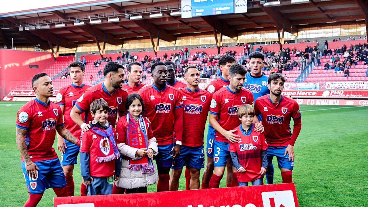Once del Numancia por el que apostó Ángel Rodríguez para recibir al Valladolid Promesas.