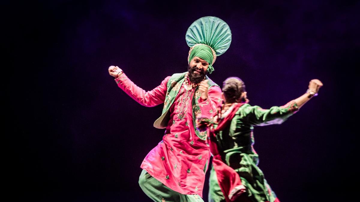 Una gala de apertura con aires de La India marcó la apertura del Certamen de Cortos Ciudad de Soria 2025.