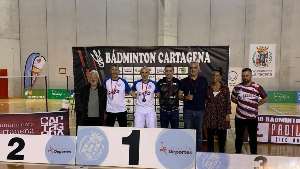 Santiago Martínez y José Carlos Pérez en el podio en Cartagena.