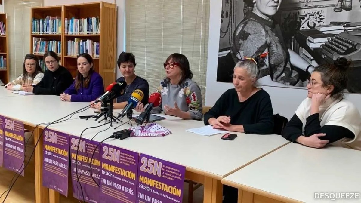 Presentación en rueda de prensa de los actos que se celebrarán en Soria con motivo del 25N.