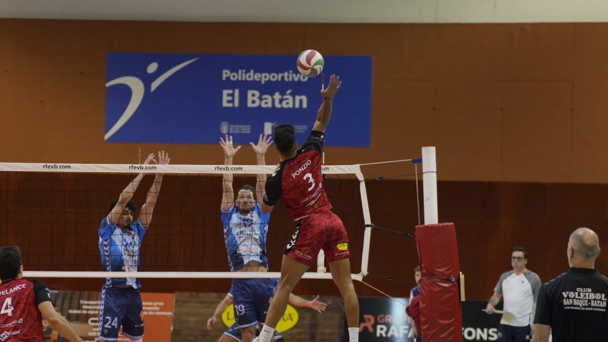 El Grupo Herce Soria remontó un partido imposible en la cancha de San Roque.