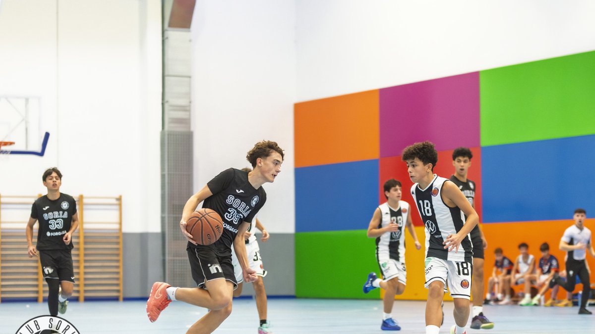 Uno de los partidos de la cantera del CSB