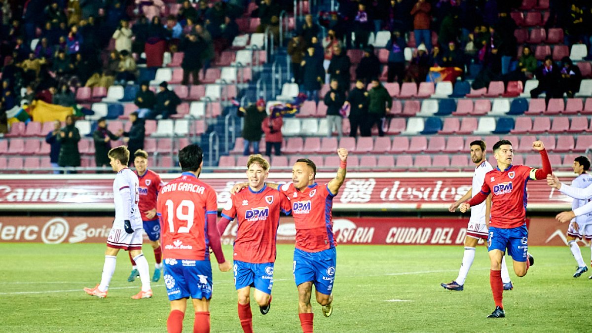 Un doblete de Dani García y otro gol de Juancho neutralizan la ventaja inicial de los asturianos.