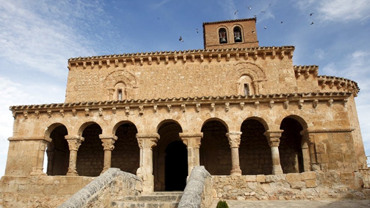 Iglesia románica de San Miguel, en San Esteban de Gormaz.