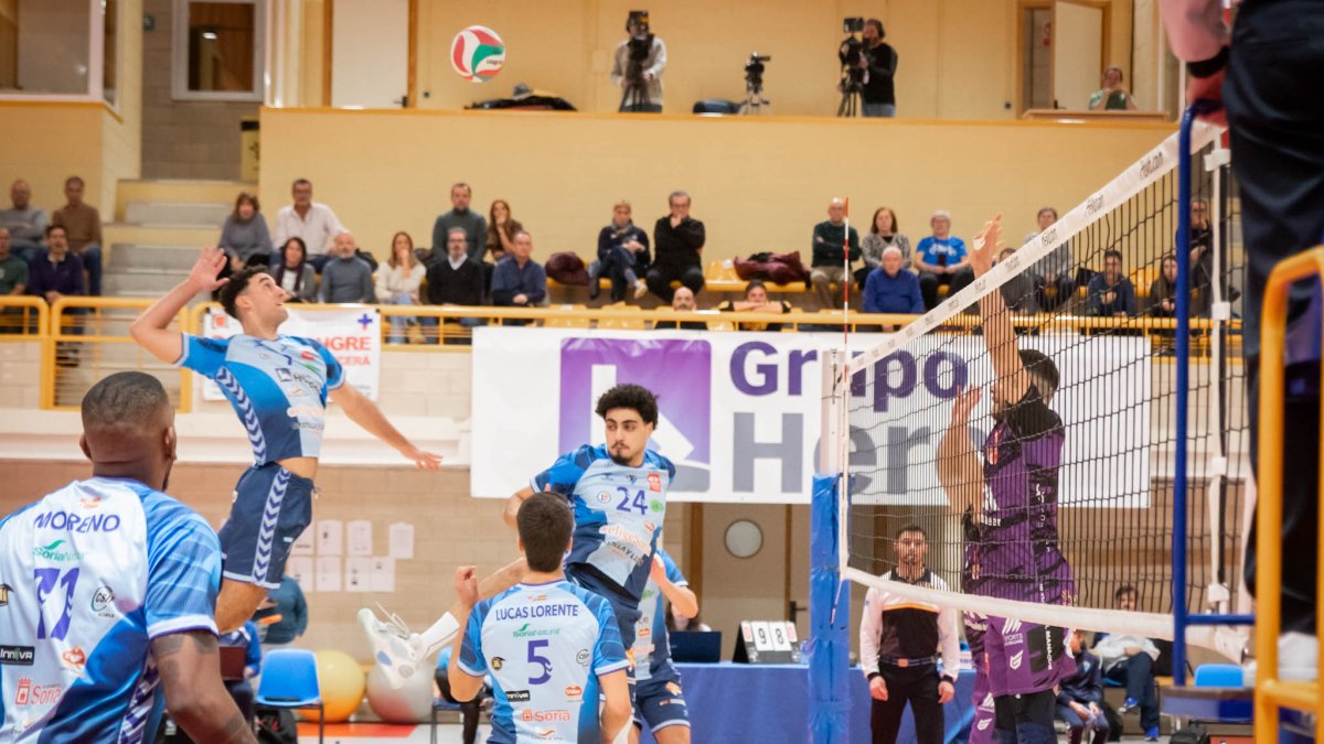 Los celestes volvieron a cuajar un partidazo ante un rival directo.