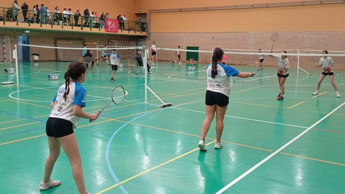 El polideportivo Fuente del Rey es el escenario de la competición.