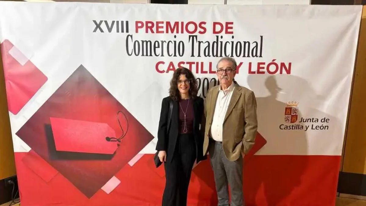 Entrega del premio a Twidd.