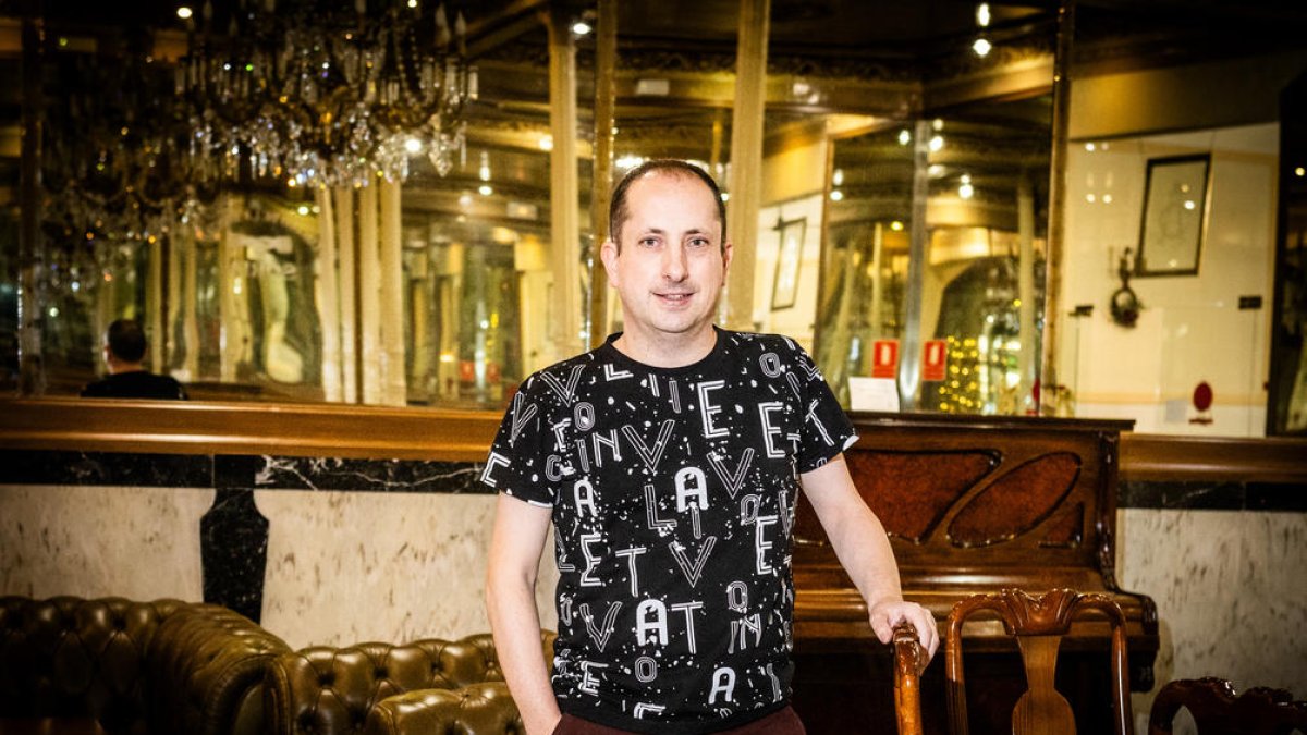 Carlos Cortés, en las instalaciones del Círculo Amistad Numancia.