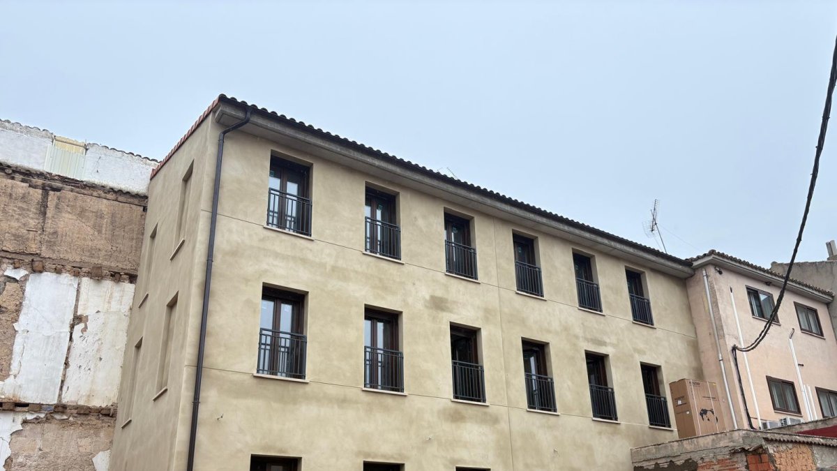 Edificio anexo al Ayuntamiento de San Esteban.